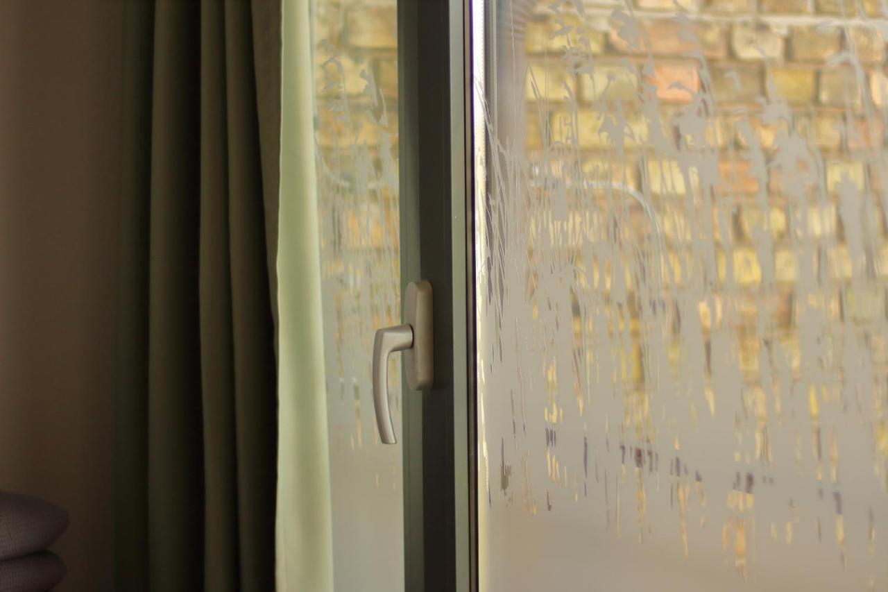 לייפאז'ה Hotel Kolumbs מראה חיצוני תמונה