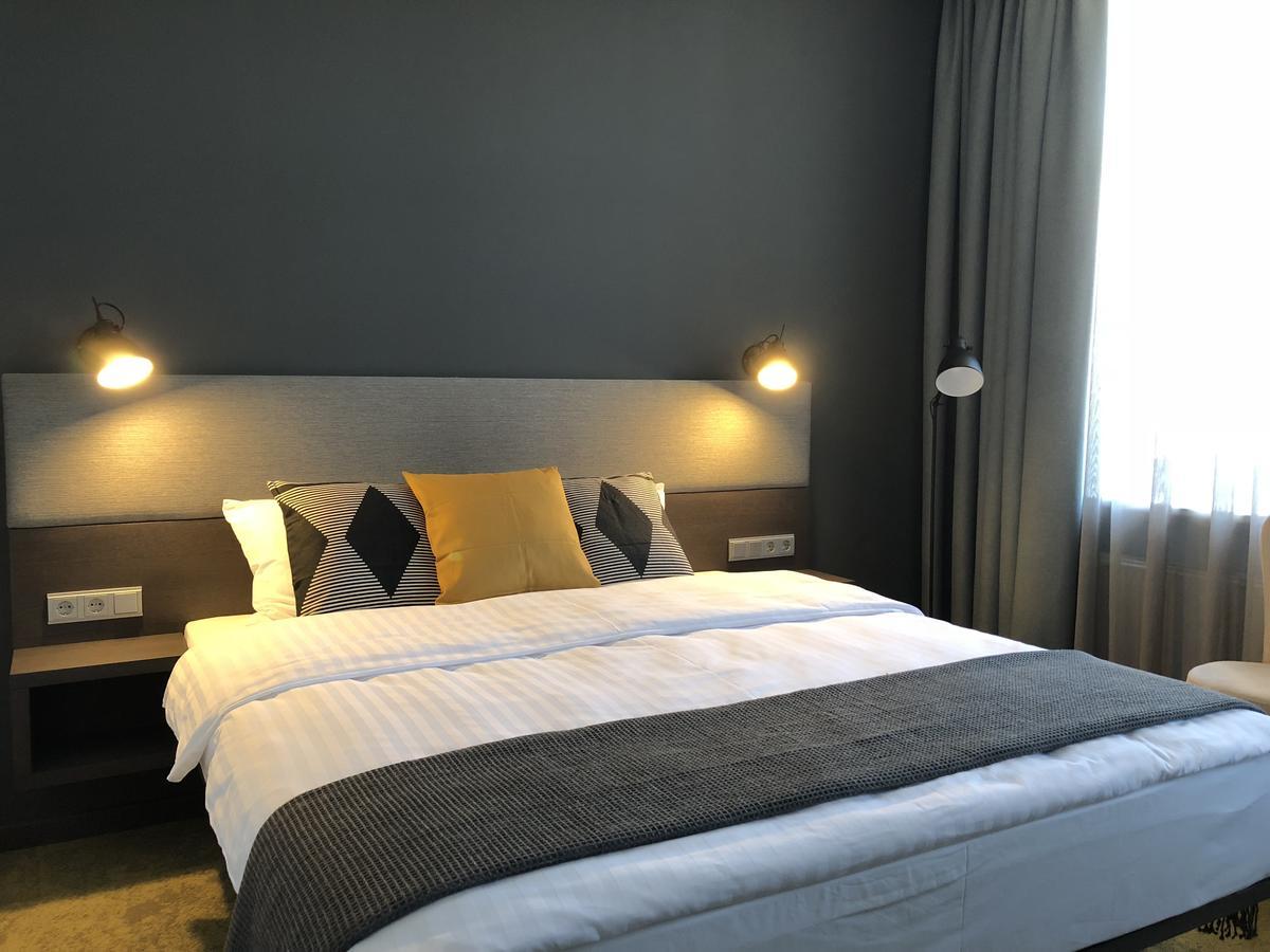 לייפאז'ה Hotel Kolumbs מראה חיצוני תמונה